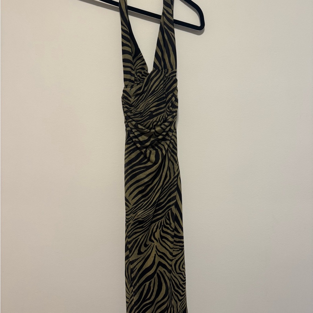 Zara Black and Gold Sheath Dress Halter Backless